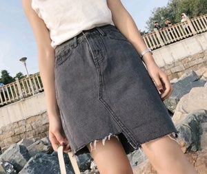 XS/S Black Denim Skirt with Asymmetrical Raw Hem